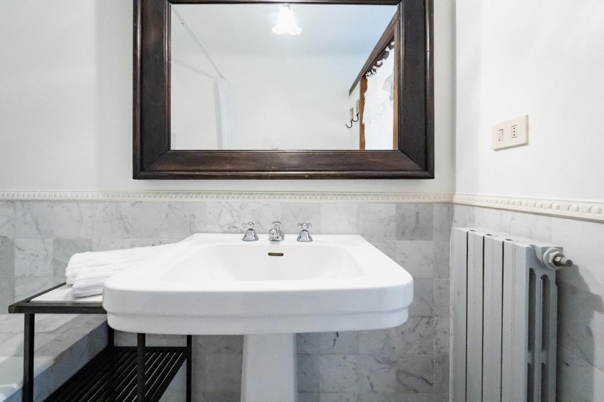 Apartamento La Corte Di Emily Ap. 1 Milán Exterior foto